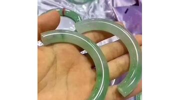 怎样识别玉手镯的好坏【怎样识别玉手镯的品质】
