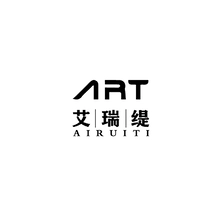 泳装