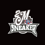 中古SNEAKER